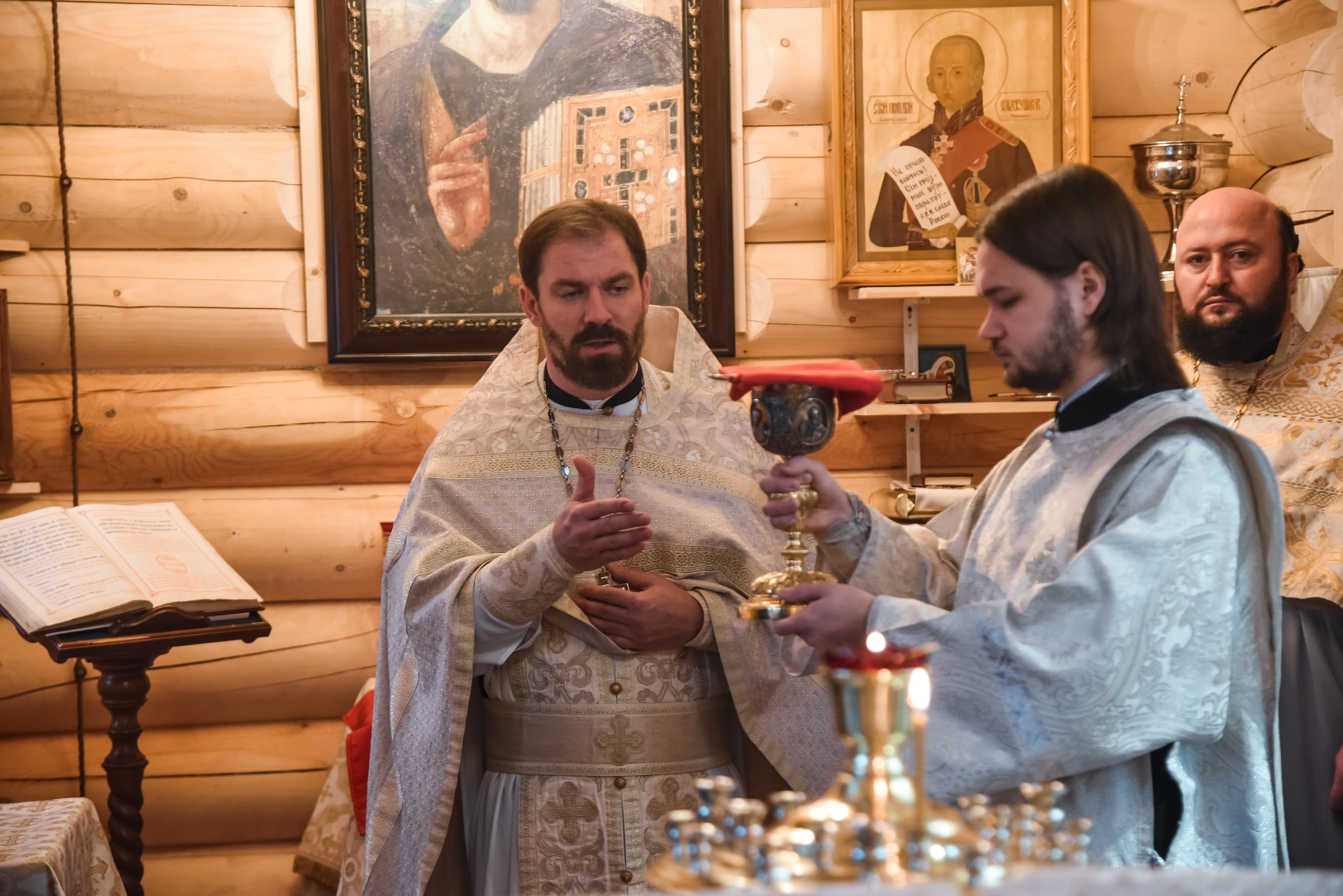 ЛИТУРГИЯ В ДЕНЬ ПАМЯТИ ПОЛНОГО ОСВОБОЖДЕНИЯ ОТ ФАШИСТСКОЙ БЛОКАДЫ